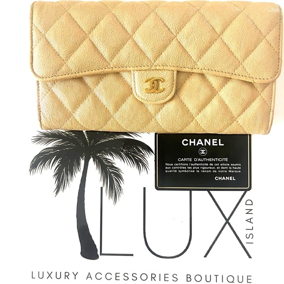 CHANEL Iridescent Caviar Quilted Long Gusset Flap Wallet w/ CC Authentication - Picture 1 of 1